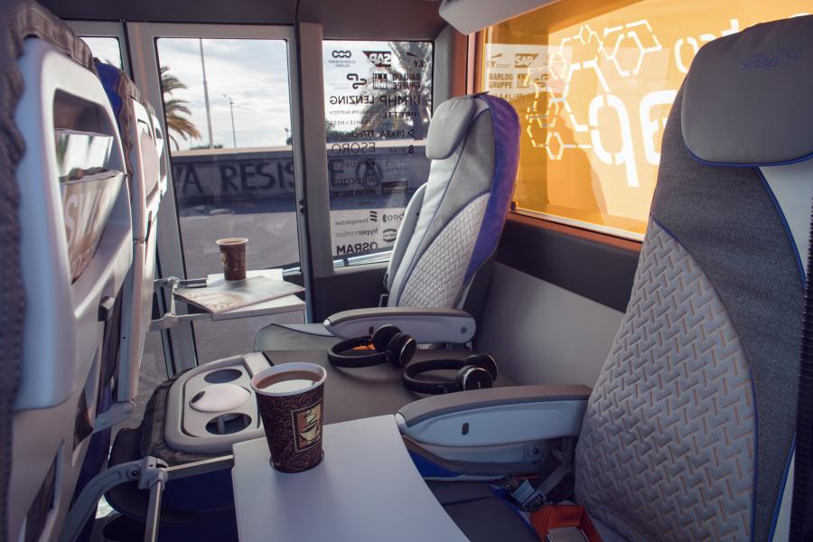 Интерьер Rinspeed MetroSnap 2020 года  (фото 15 из 24)